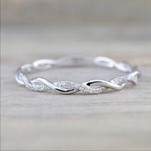 💎new 925 sterling silver simulated diamond twist eternity ring